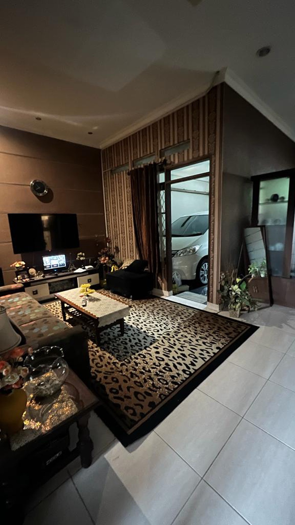 Rumah Hitung Tanah Area Cipete