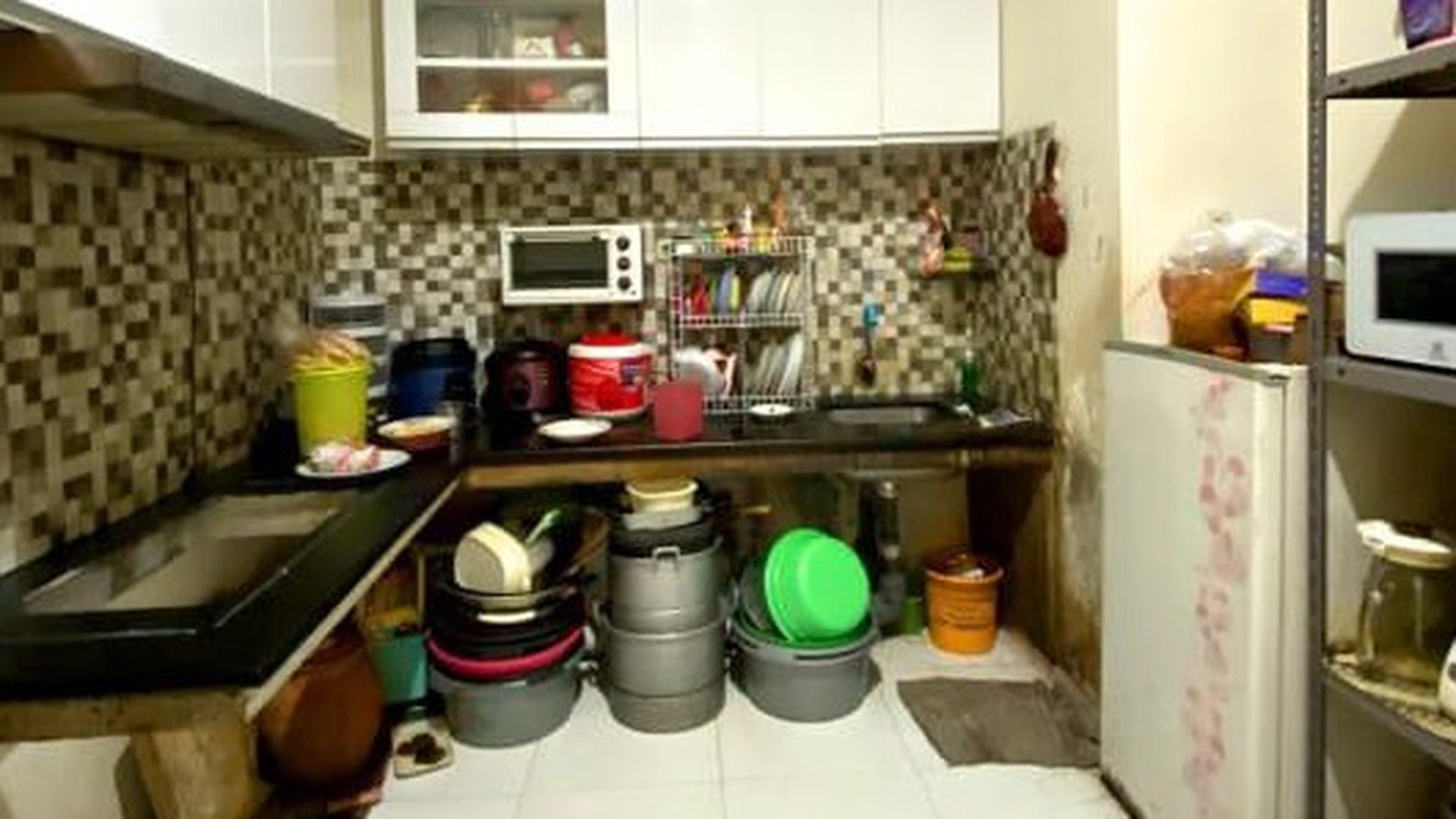 Rumah Hitung Tanah Area Cipete