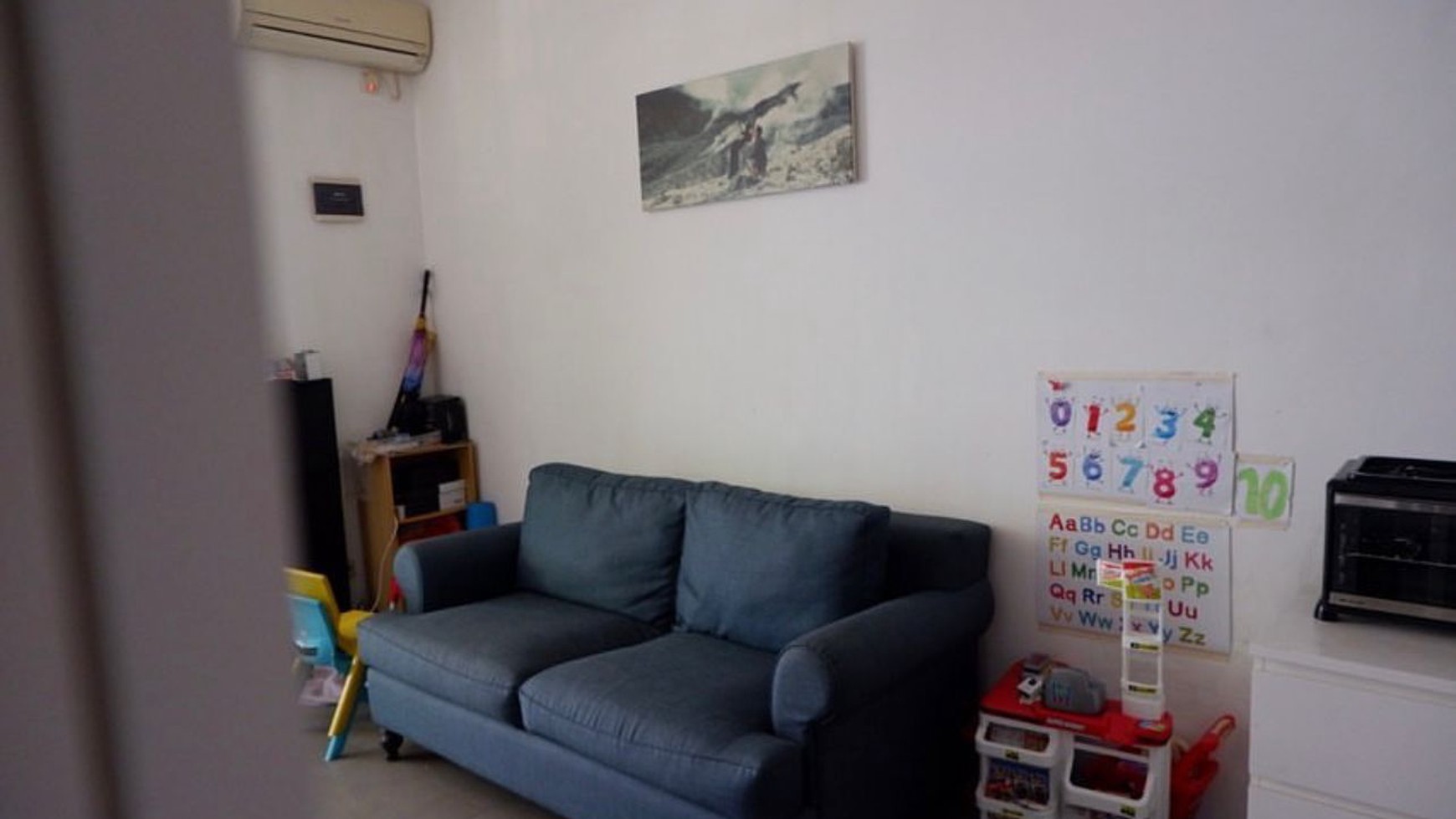 Rumah Minimalis Semi Furnished di Krukut 600 Meter ke tol Krukut