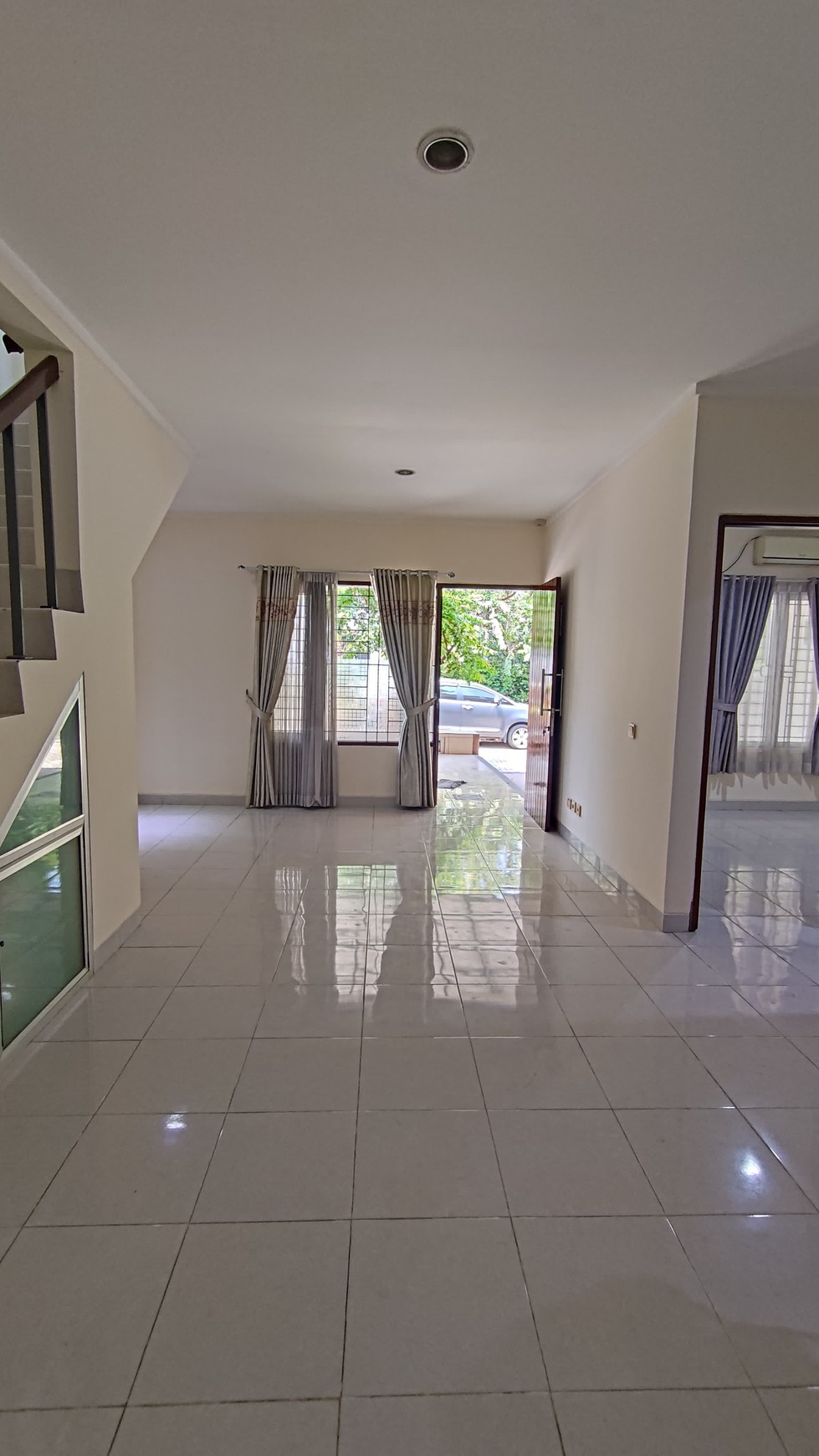 Dijual Rumah hunian di Natura Residence JL. Merdeka Cimone Tangerang