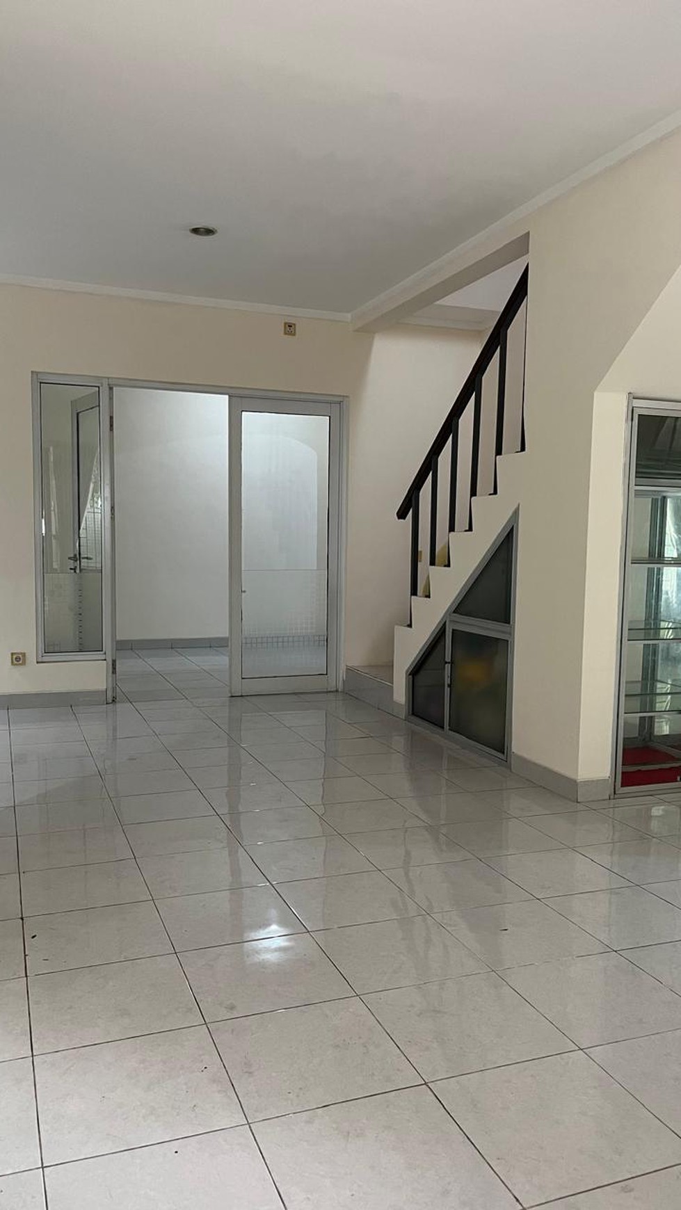 Dijual Rumah hunian di Natura Residence JL. Merdeka Cimone Tangerang