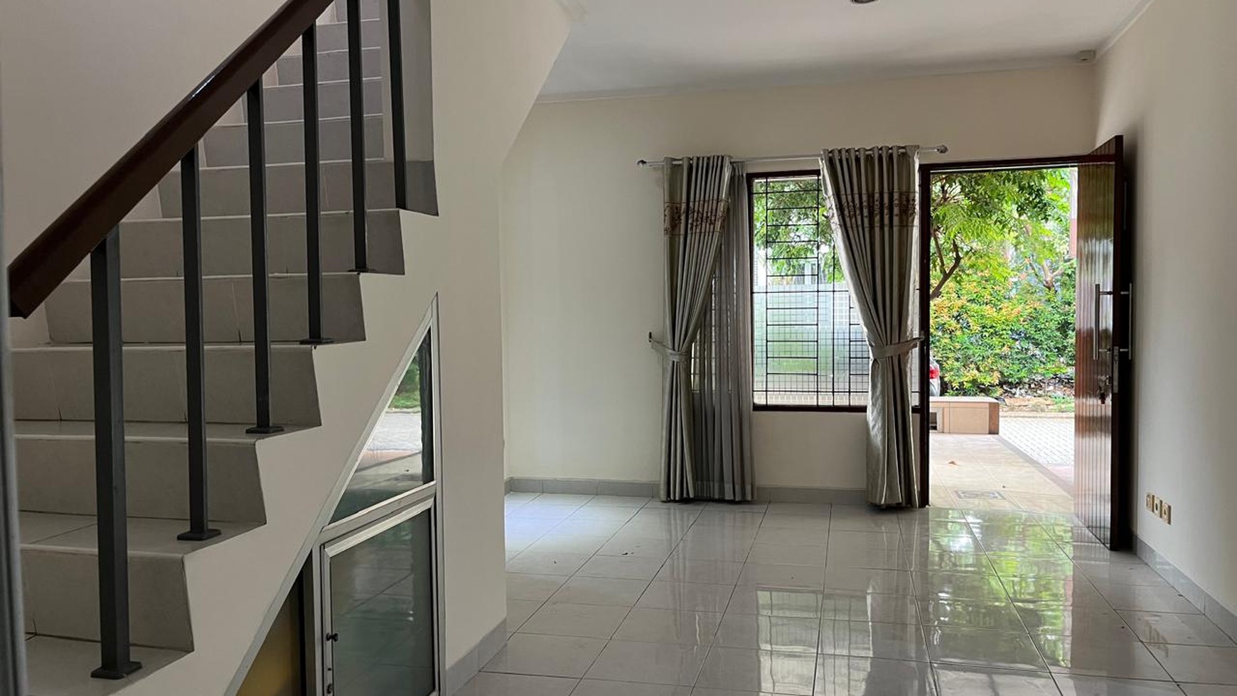 Dijual Rumah hunian di Natura Residence JL. Merdeka Cimone Tangerang