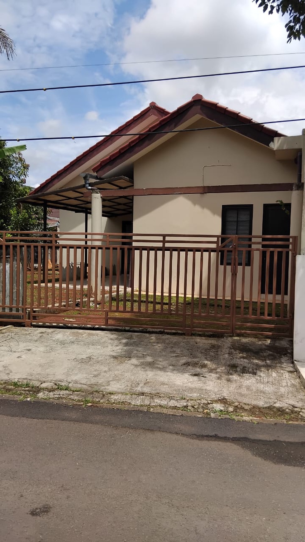 Rumah cantik  harga kavling  Nusaloka