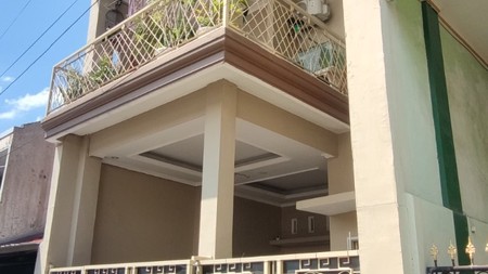 Dijual Rumah 2 Lantai SHM di Jalan Simorejo Surabaya Barat