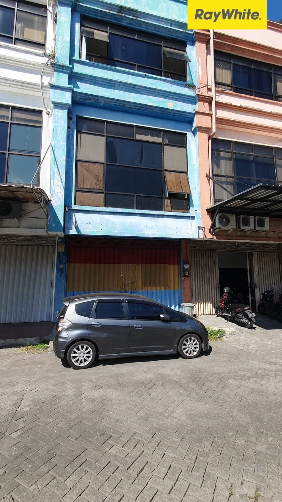 Dijual Ruko 3 lantai di Rungkut Megah Raya Surabaya