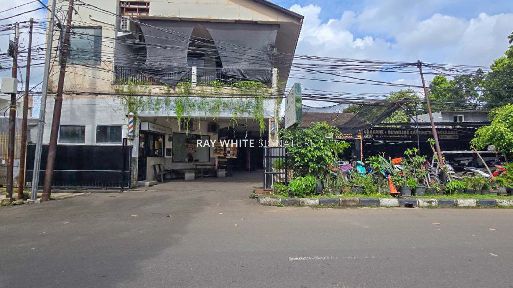 Rumah Hitung Tanah Area Cipete