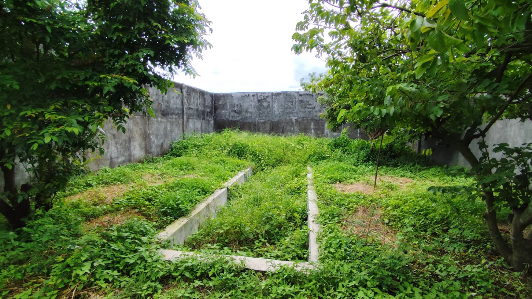 Rumah Hitung Tanah Area Cipete