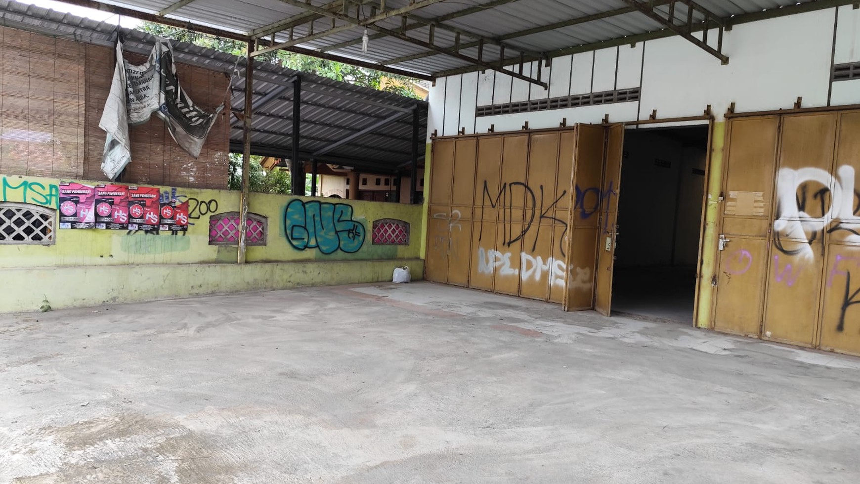 Rumah Hitung Tanah Area Cipete