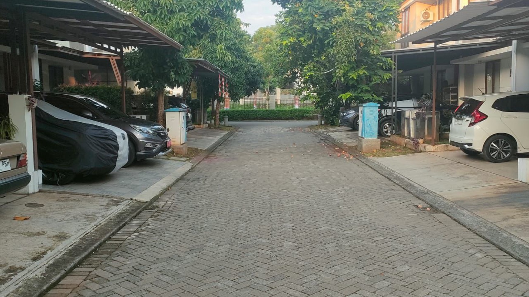 Rumah Hitung Tanah Area Cipete