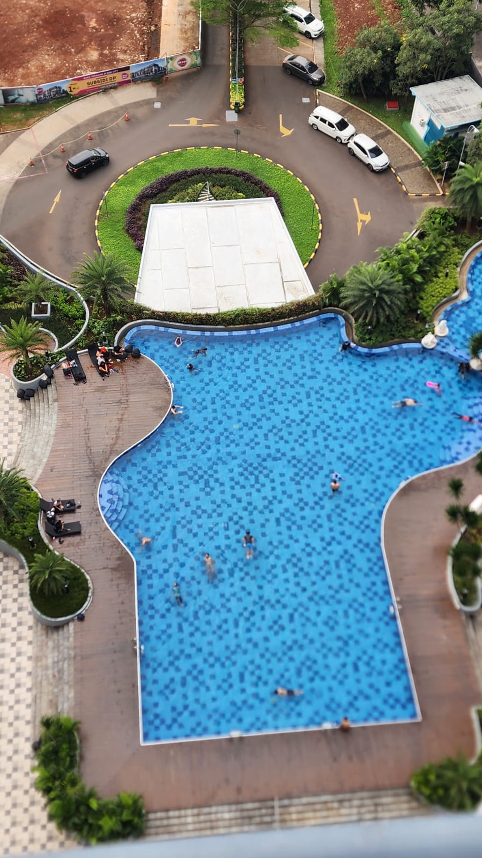 Rumah Hitung Tanah Area Cipete