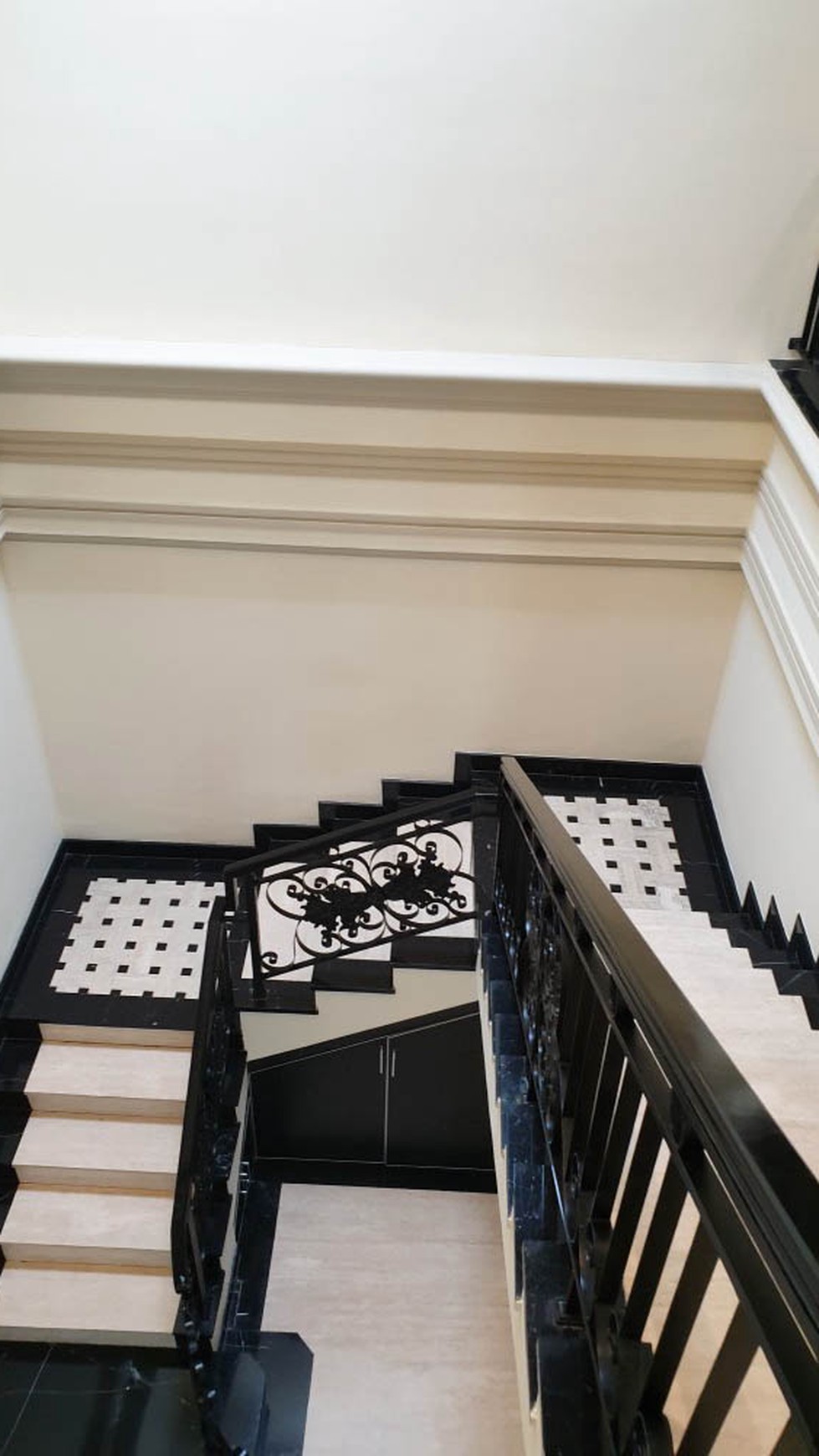 Rumah Artha Gading Villa Kelapa Gading Luas 15x23,5m2