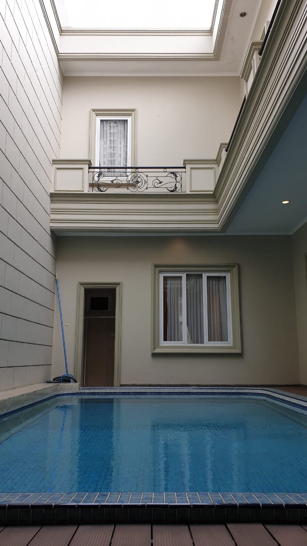Rumah Artha Gading Villa Kelapa Gading Luas 15x23,5m2