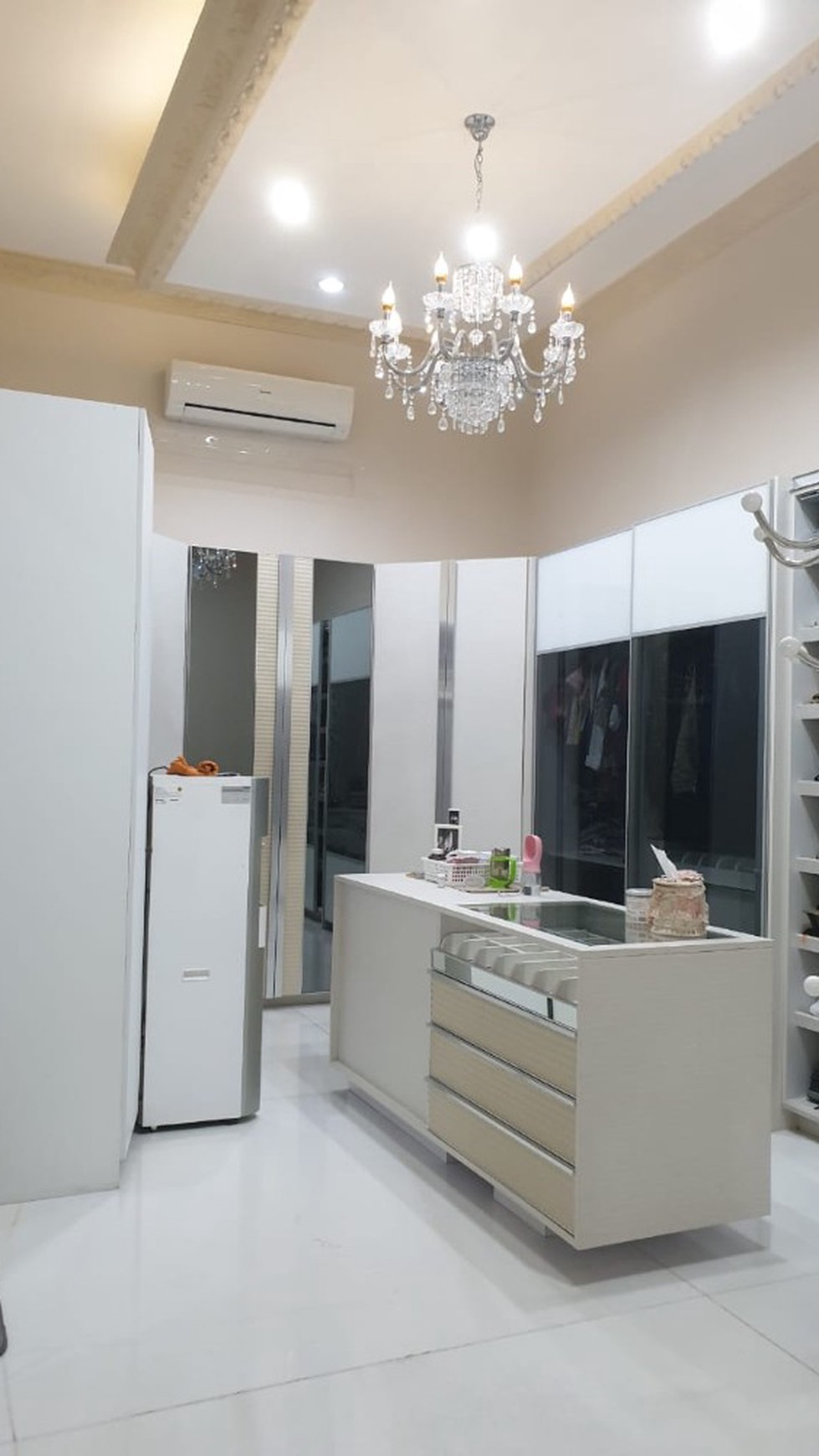 Rumah Artha Gading Villa, Kelapa gading Luas 463m2
