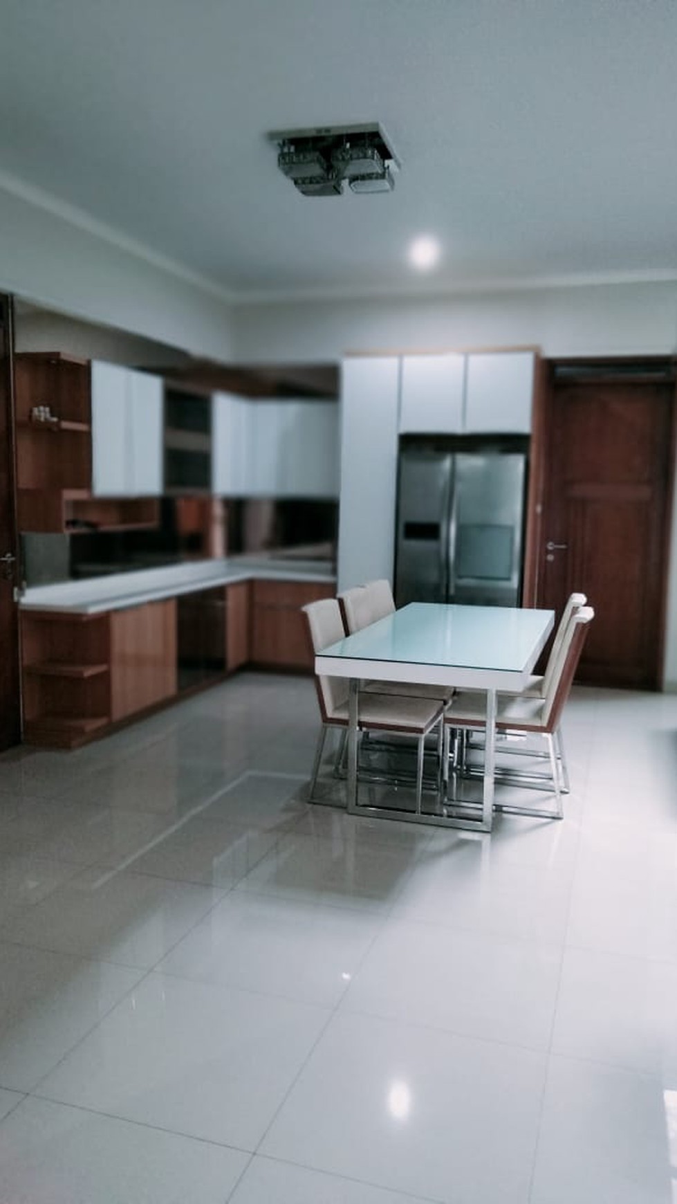 Rumah Mewah Mekarwangi Bandung