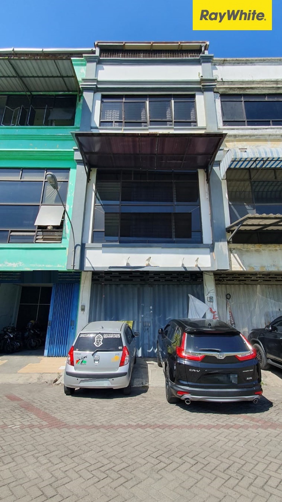 Dijual Ruko 3 lantai di Rungkut Megah Raya Surabaya