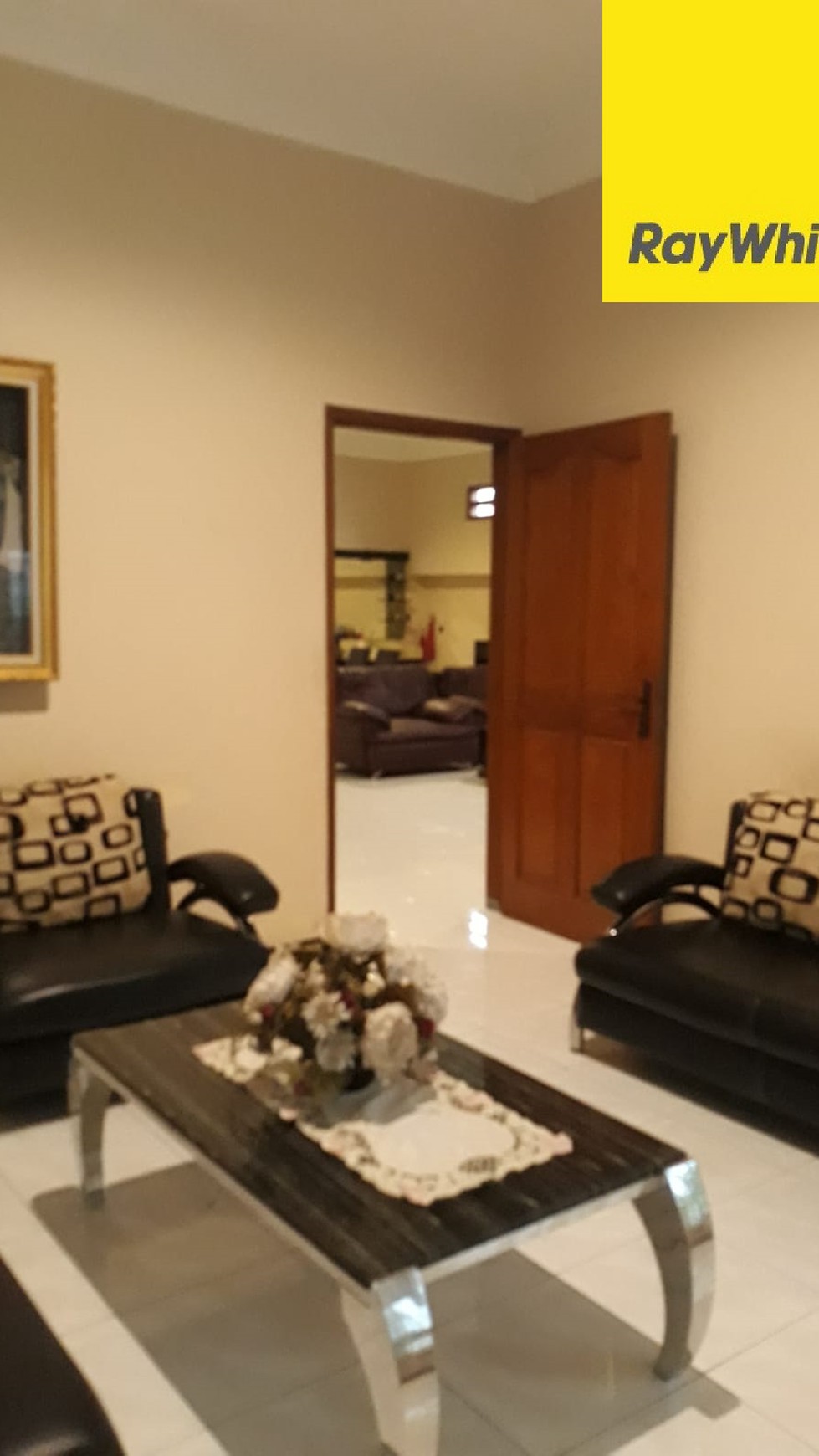 Dijual Rumah SHM Strategis di Jalan Sidoyoso Surabaya