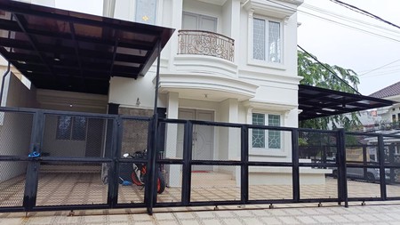 Rumah Tinggal 2 Lantai Siap Huni Di Cipinang Indah