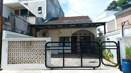 Termurah. Rumah rapih Bumi Puspitek Asri, BSD