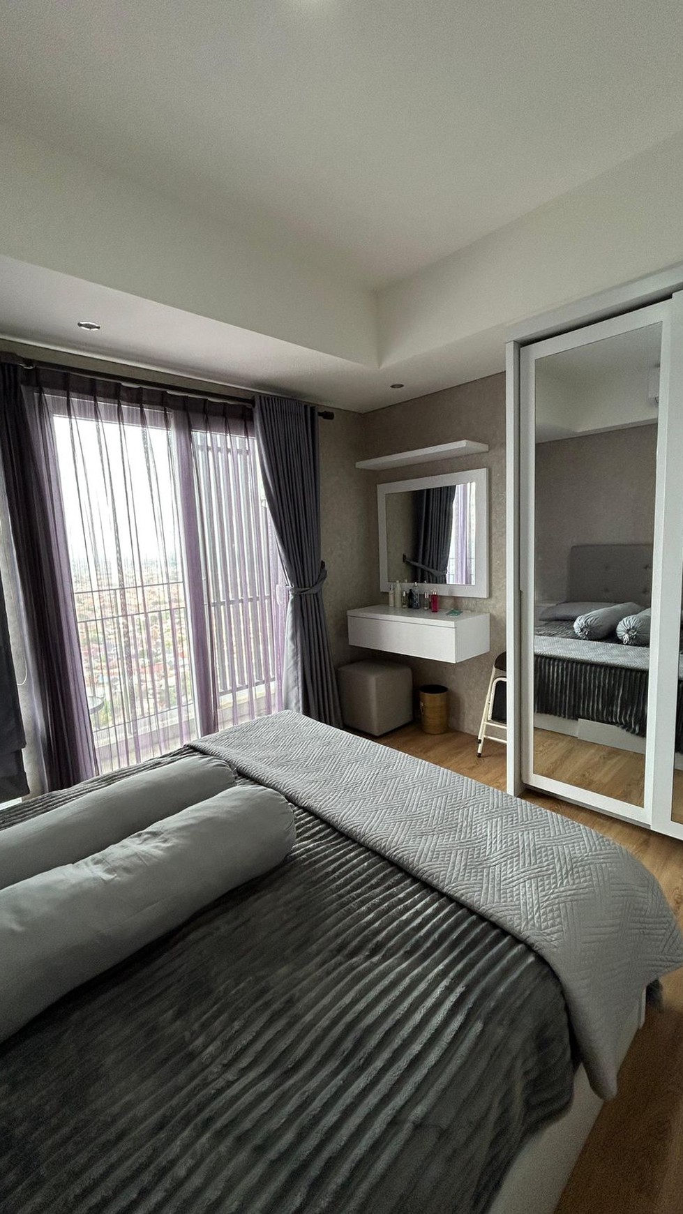 Apartemen full furnished, type studio di Bintaro Sektor 3A