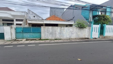 Rumah Tua 1 lantai hitung tanah, Harga di Bawah NJOP di Kali Baru Timur Senen Jakarta Pusat