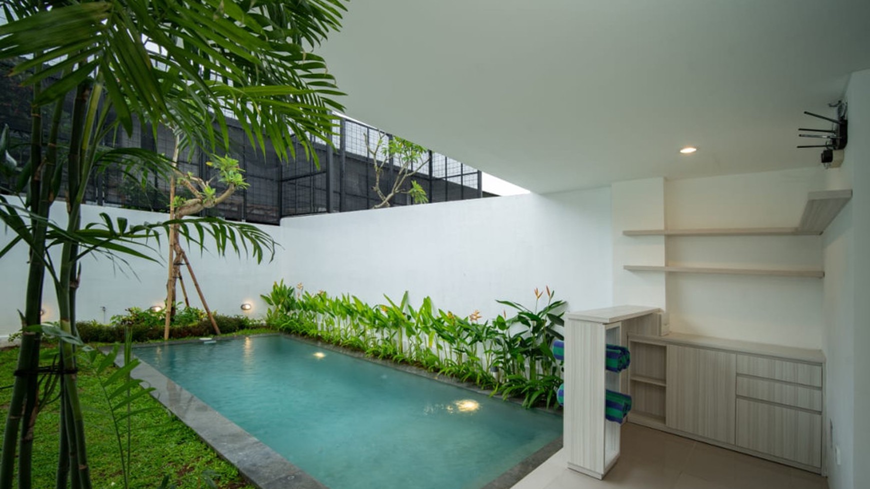 For Annual / Monthly rental -  Brand new modern villa complex area Tumbak Bayuh - Pererenan , Bali