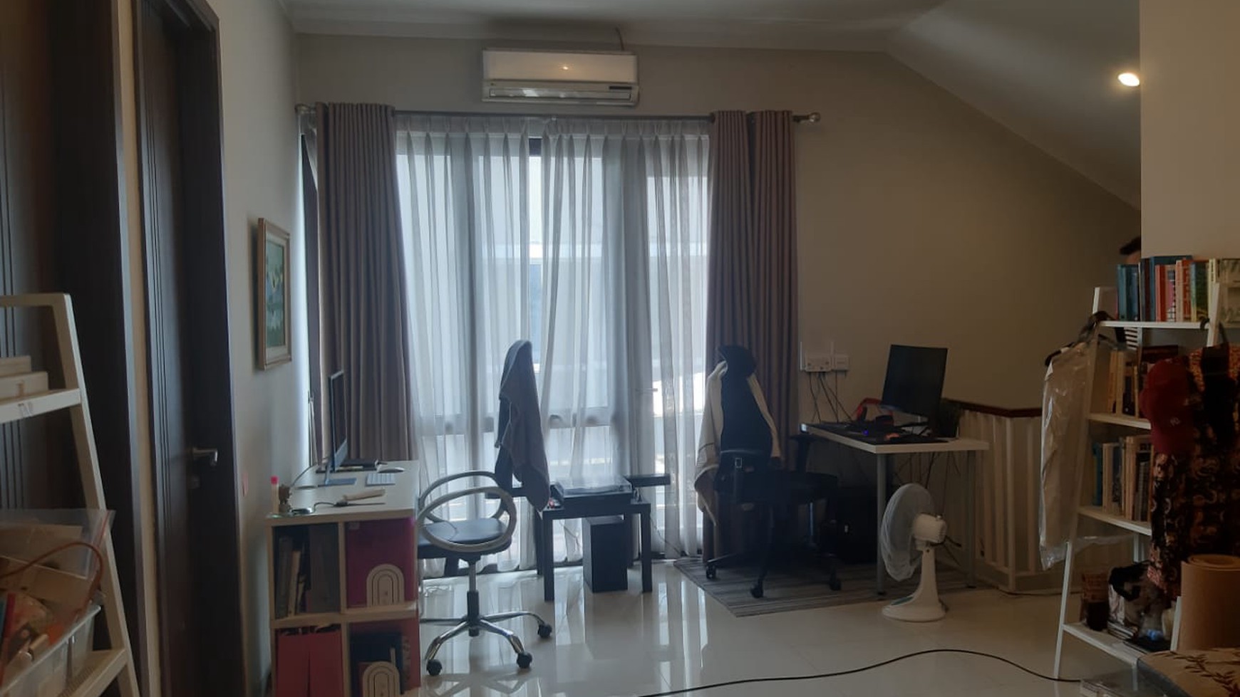  Rumah  Bagus,dalam cluster,jalan lebar di Bintaro Jaya 7.