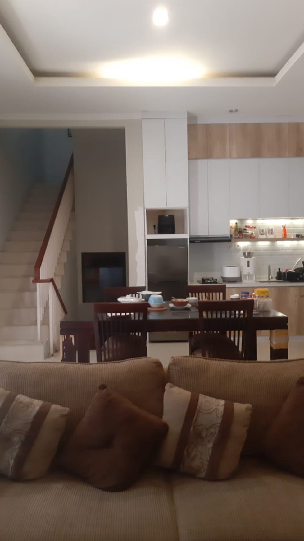  Rumah  Bagus,dalam cluster,jalan lebar di Bintaro Jaya 7.