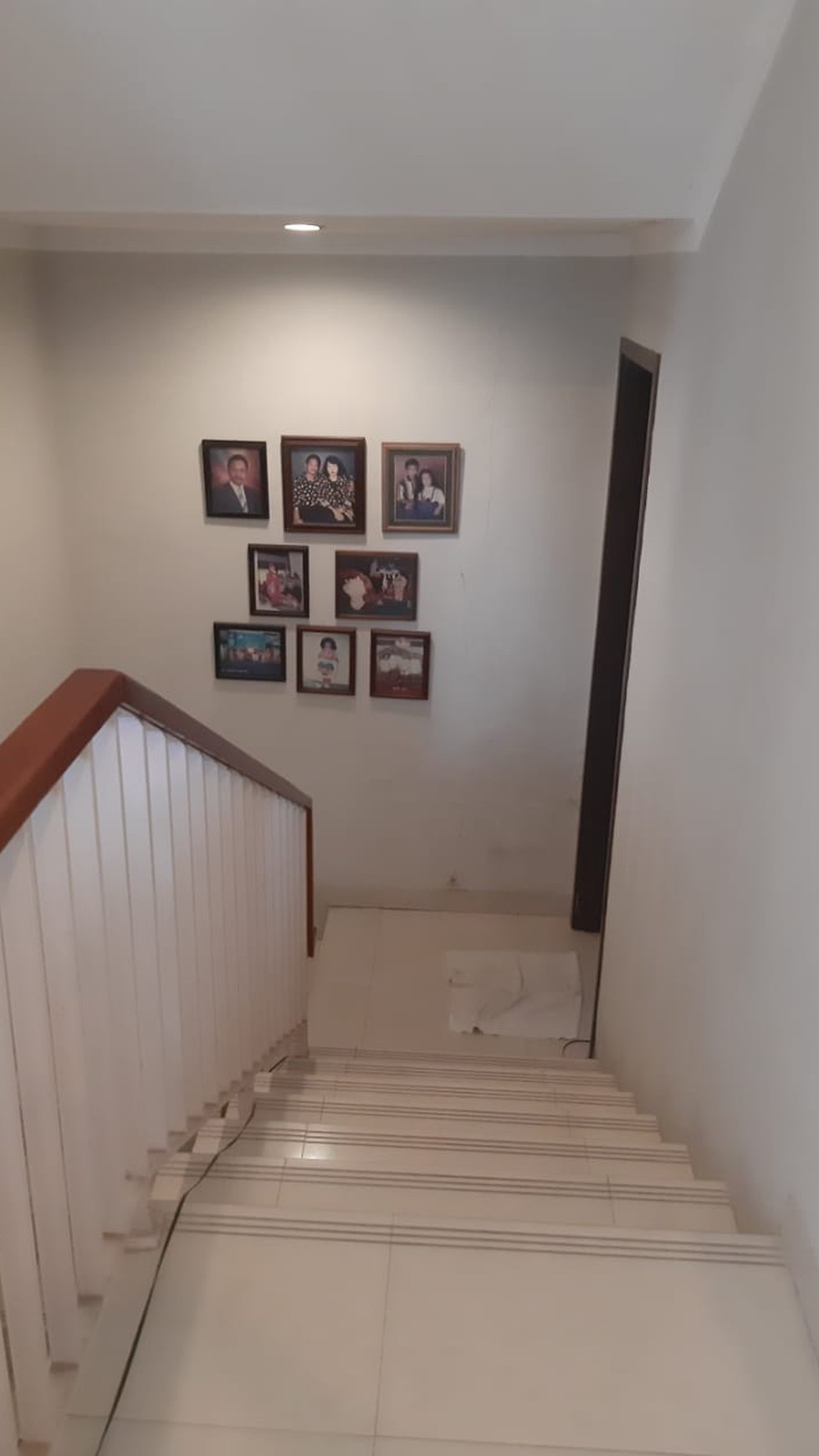  Rumah  Bagus,dalam cluster,jalan lebar di Bintaro Jaya 7.