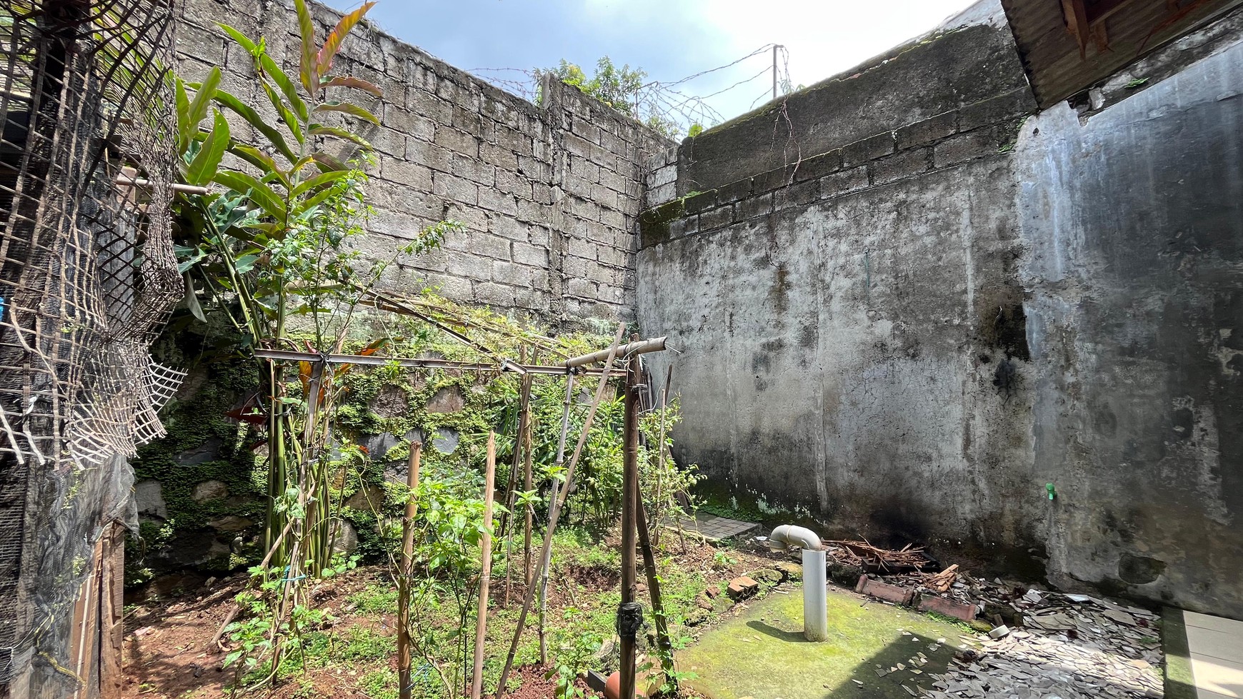 Tanah Bonus Rumah di Lingkungan Nyaman Selangkah ke Tol Pamulang