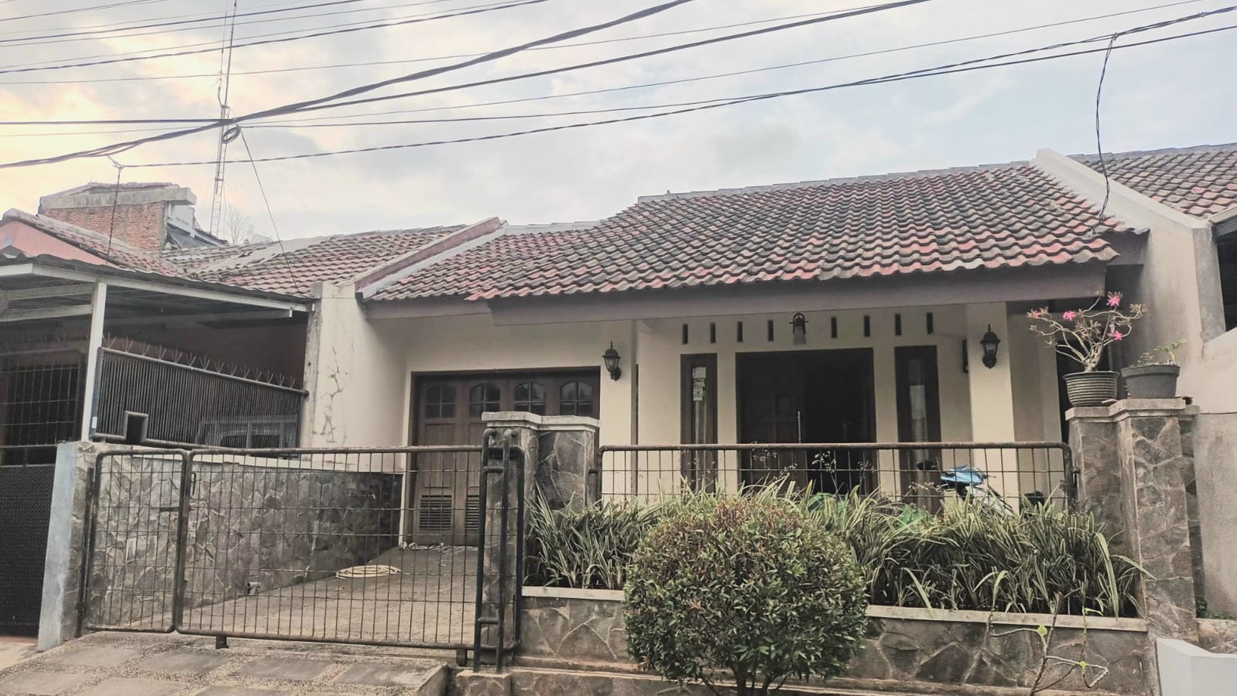 Rumah 1 Lantai, bebas banjir di Jombang