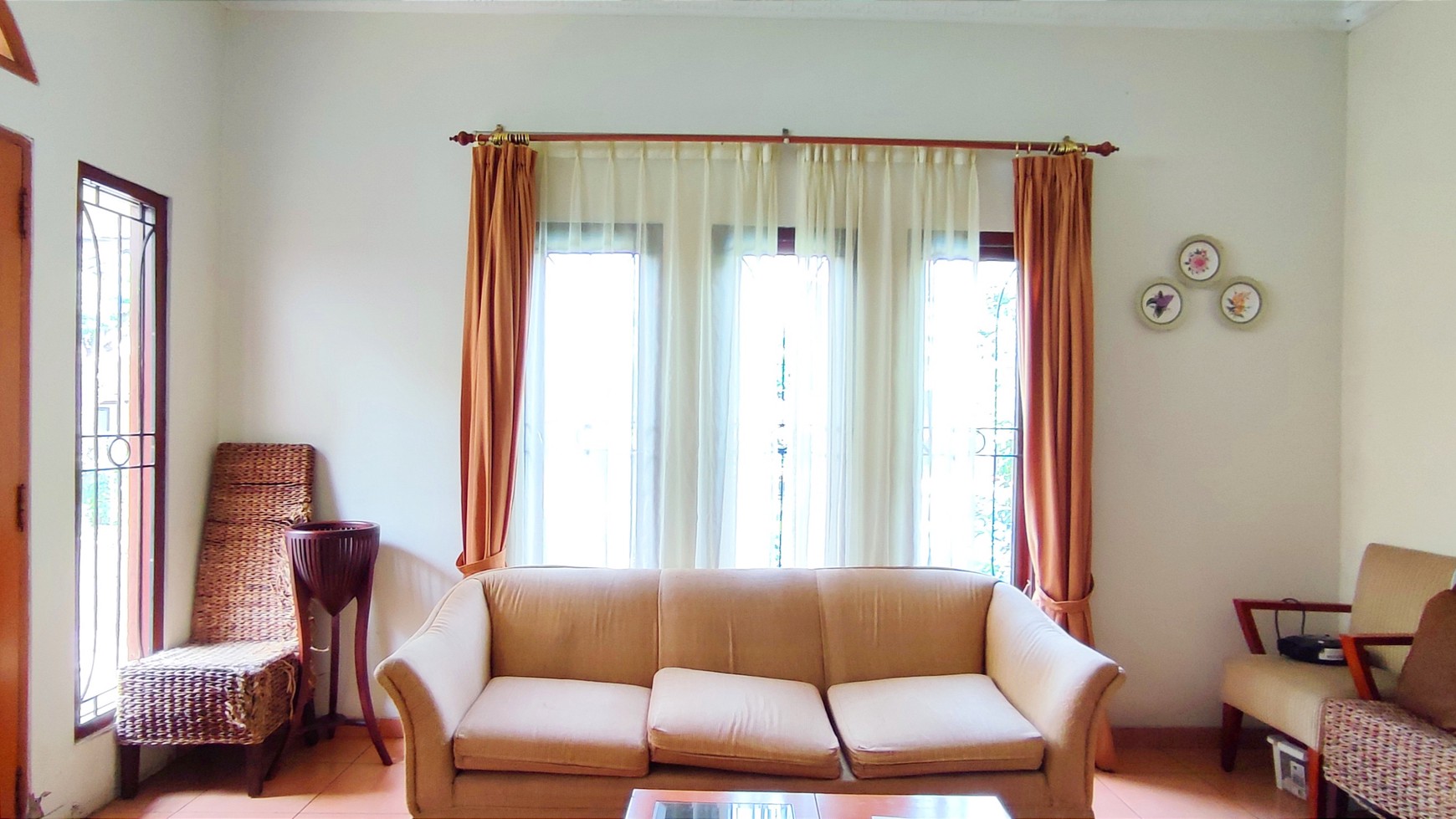 Rumah Style Tropis Modern di Sektor IX Bintaro Jaya