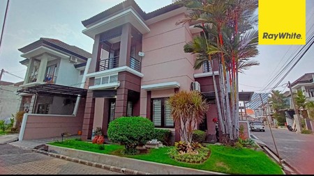 Dijual Rumah 2 lantai di Hans Regency Manyar Tirtoyoso Surabaya