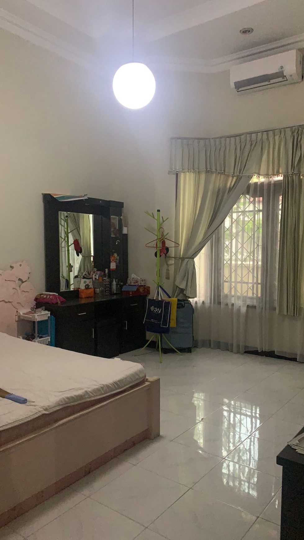 Rumah Terawat Furnished Darmo Baru Barat