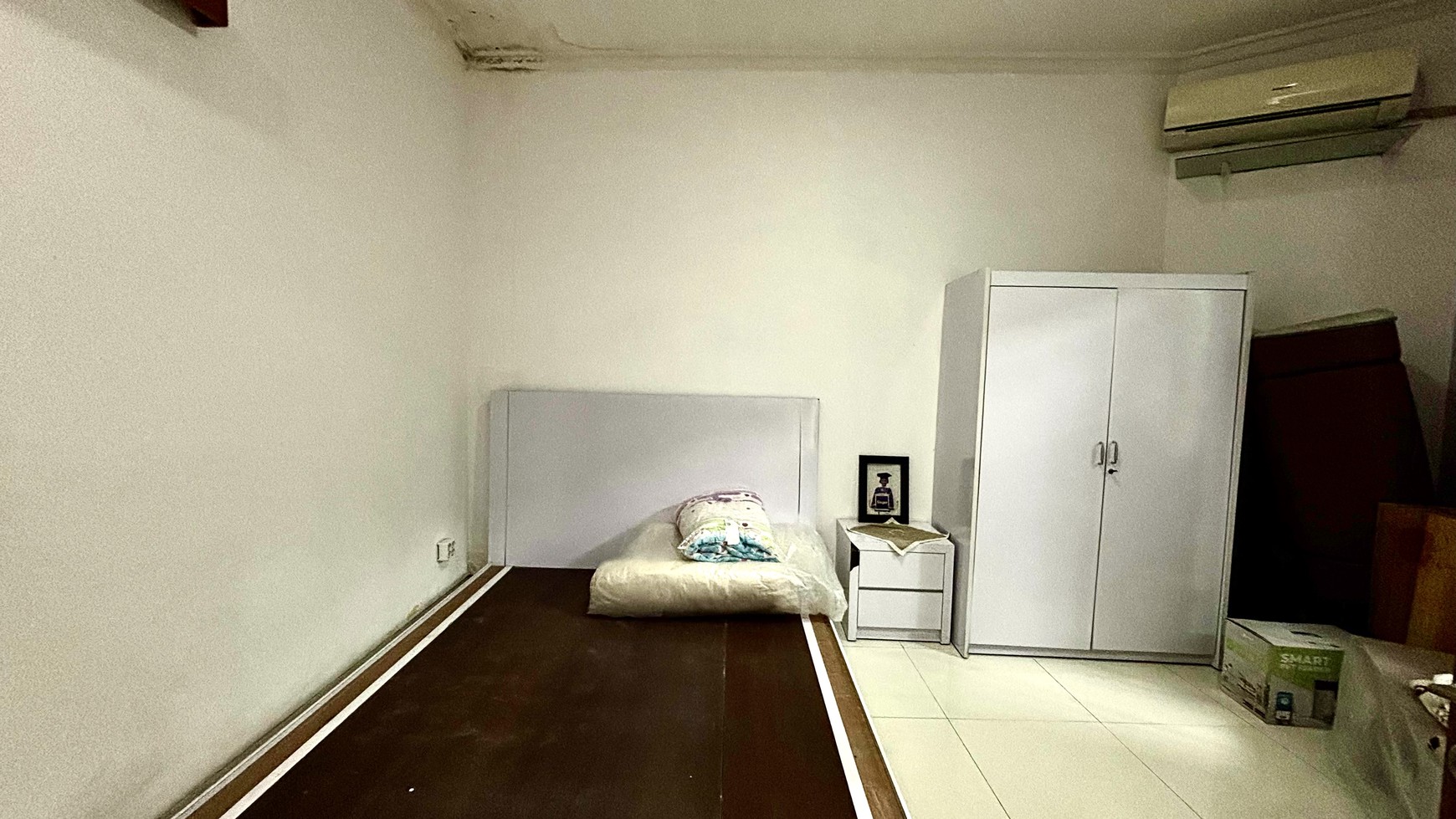 Rumah Design Tropis Modern 2 Lantai Kuldesak di Cibubur Jakarta Timur