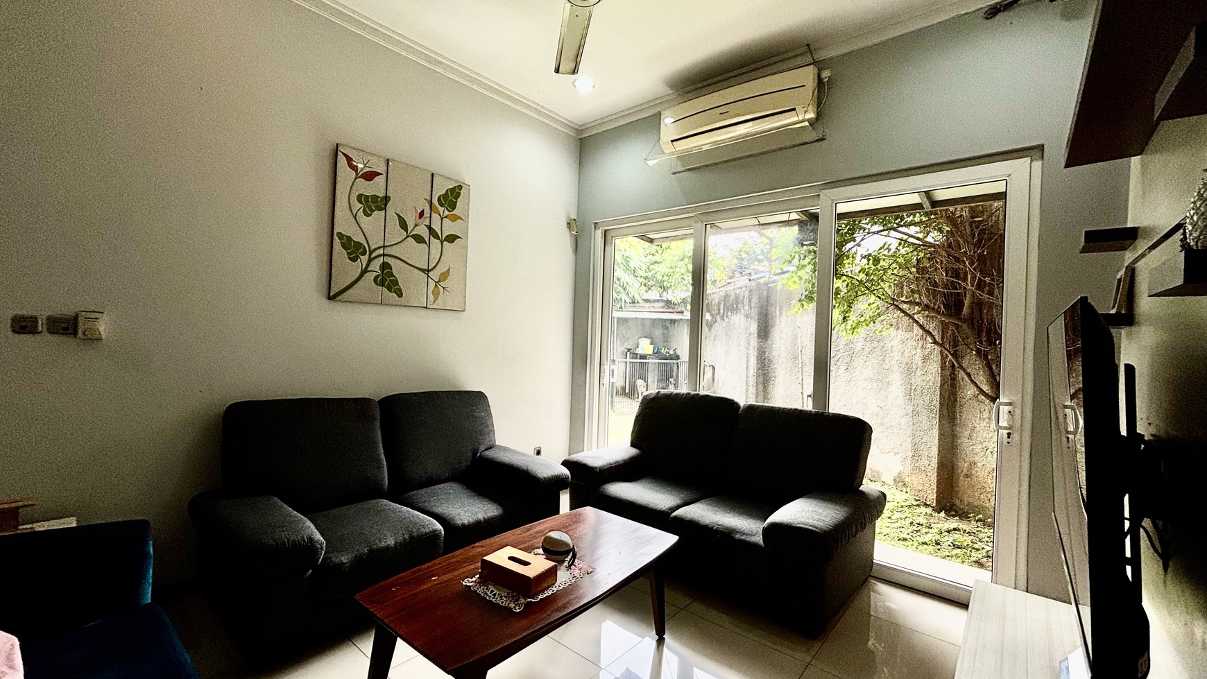 Rumah Design Tropis Modern 2 Lantai Kuldesak di Cibubur Jakarta Timur