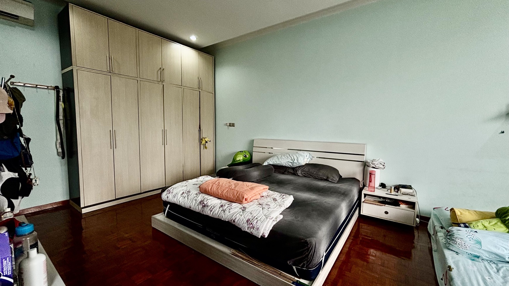 Rumah Design Tropis Modern 2 Lantai Kuldesak di Cibubur Jakarta Timur