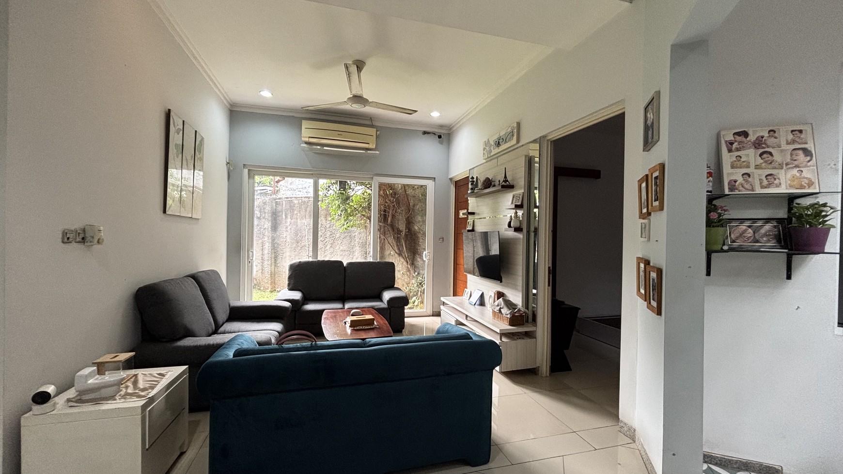 Rumah Design Tropis Modern 2 Lantai Kuldesak di Cibubur Jakarta Timur