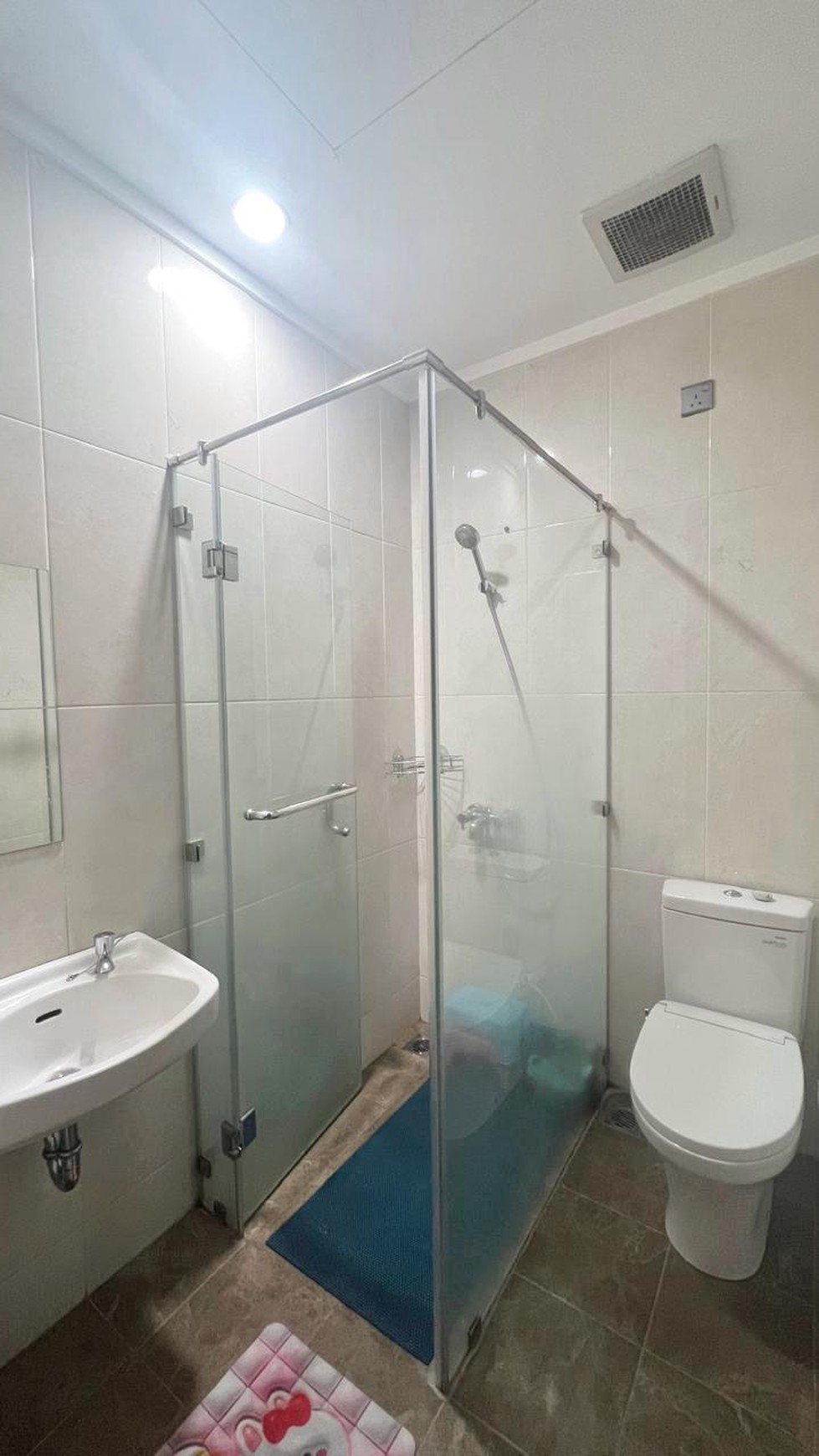 Rumah Bagus Siap Huni dan Asri di Kebayoran Residence, Bintaro Jaya Sektor 7 