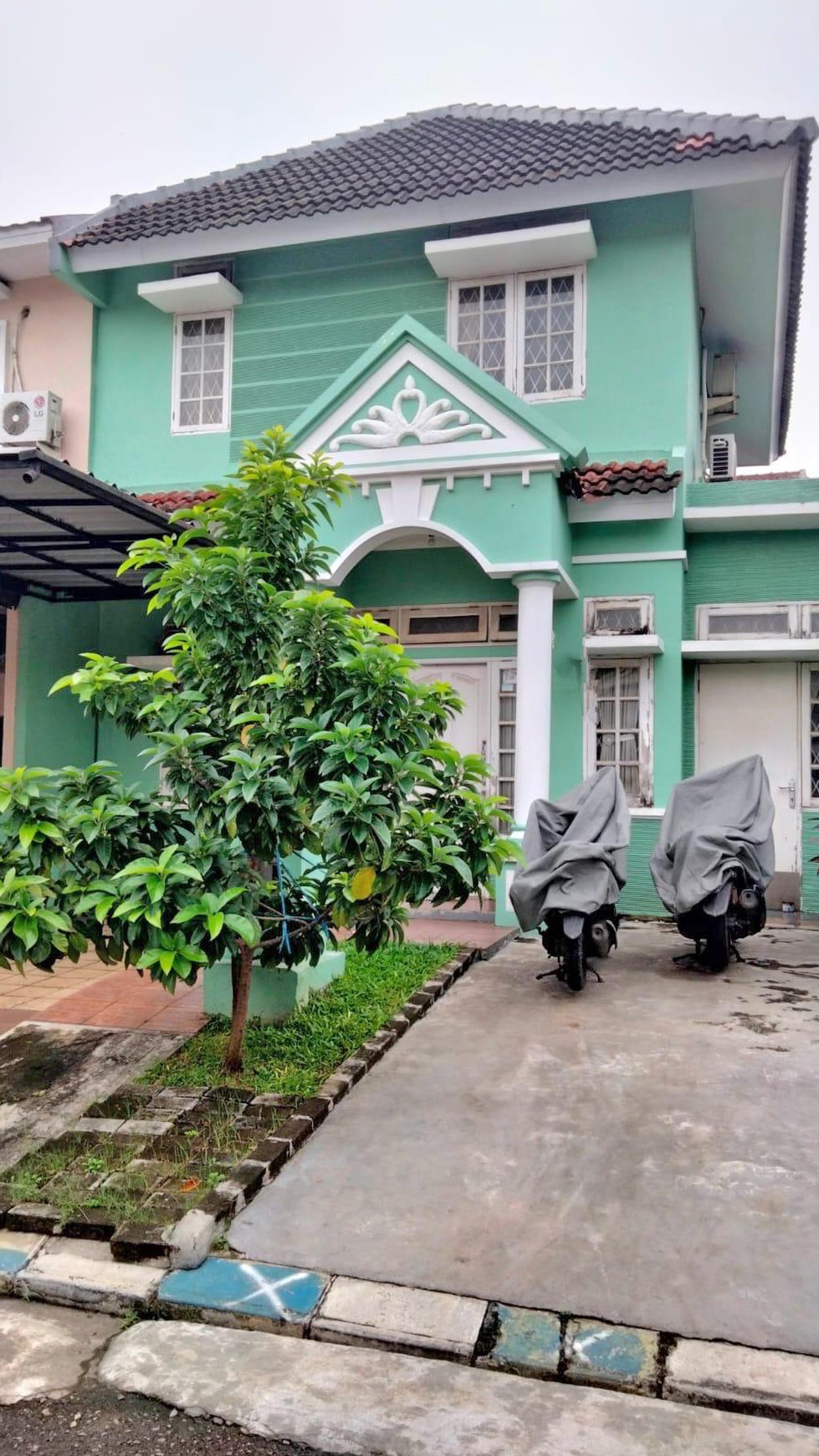 Rumah Hitung Tanah Area Cipete