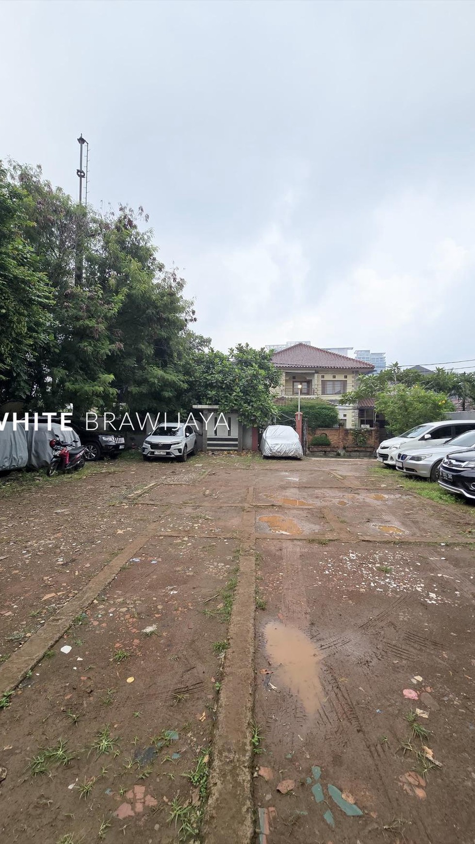 Rumah Hitung Tanah Area Cipete