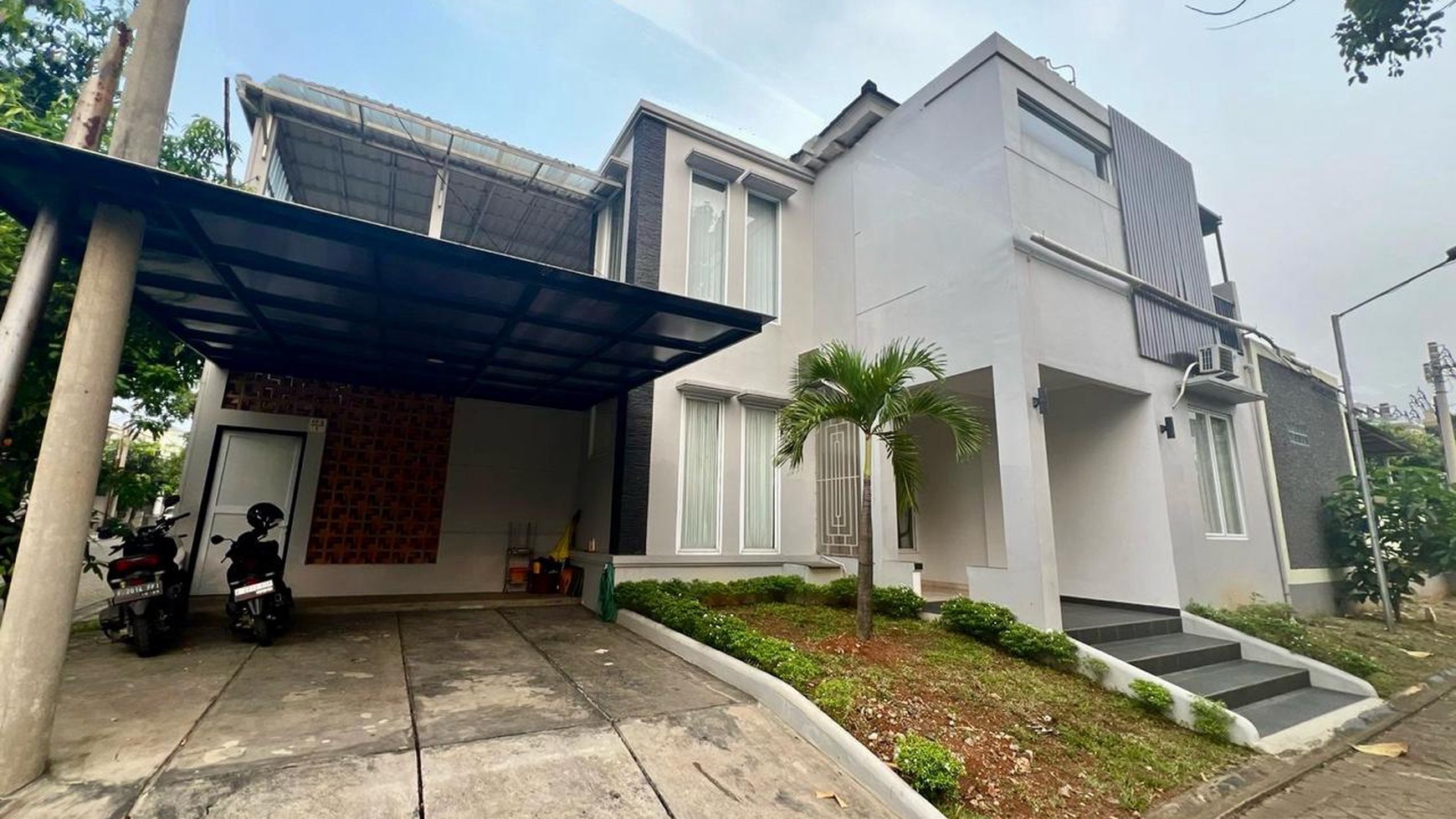 Rumah Hitung Tanah Area Cipete