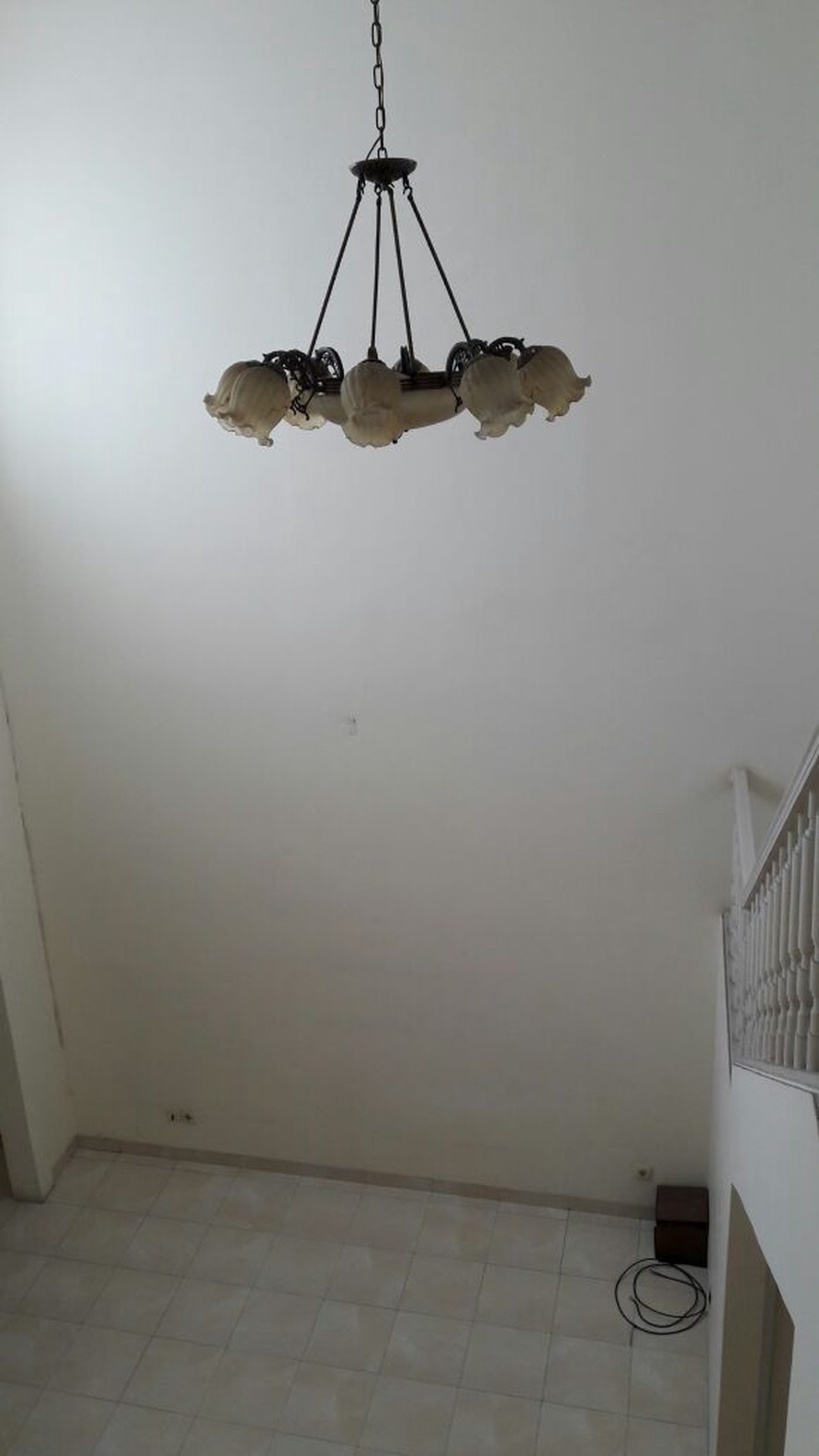 Disewakan Rumah di Taman Himalaya - Lippo Karawaci
