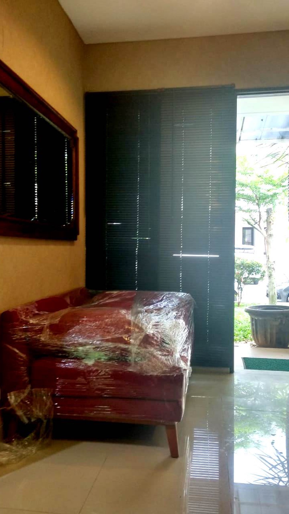 Rumah cantik,siap huni dalam cluster di ciputat