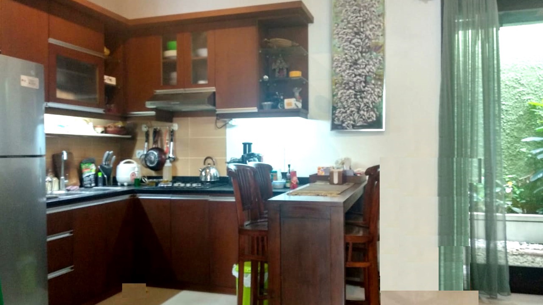 Rumah cantik,siap huni dalam cluster di ciputat