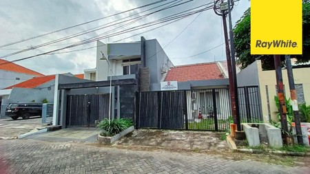 Dijual Rumah 2 Lantai SHM di Gayungsari Barat Surabaya