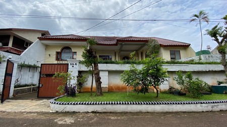 Cinere Bukit Cinere Indah Luas 500m2 Rumah Rapih Komplek Elit