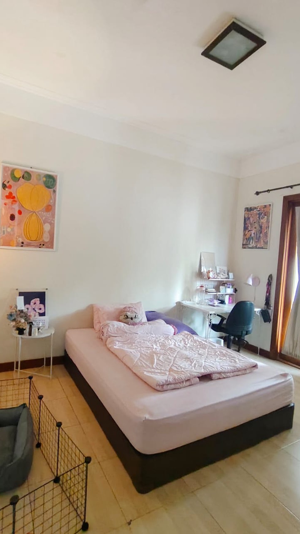 Rumah Mewah,dalam ruangan rapih di Bintaro Tangsel