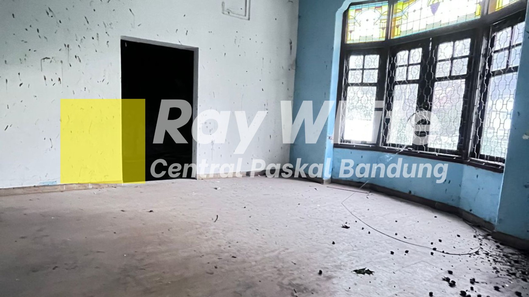 Rumah Hitung Tanah di Sayap Riau Kota Bandung