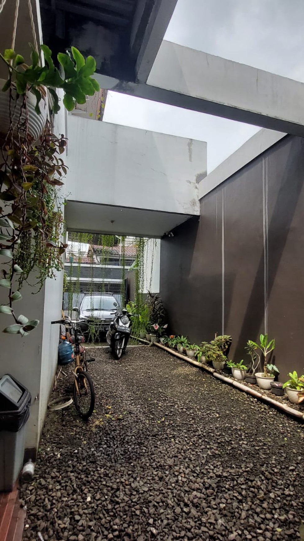 Rumah Minimalis dan Elegan Di Pondok Pucung