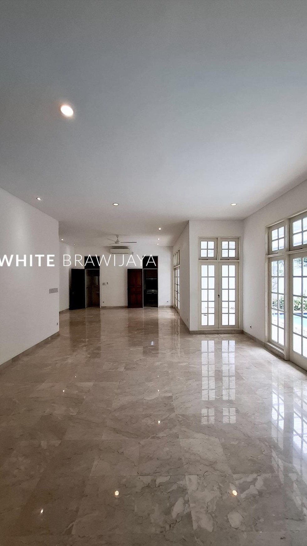 Rumah Hitung Tanah Area Cipete